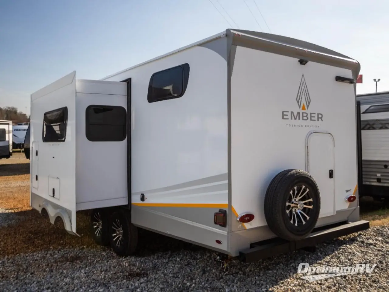 2023 Ember Touring Edition 24MBH Photo 3