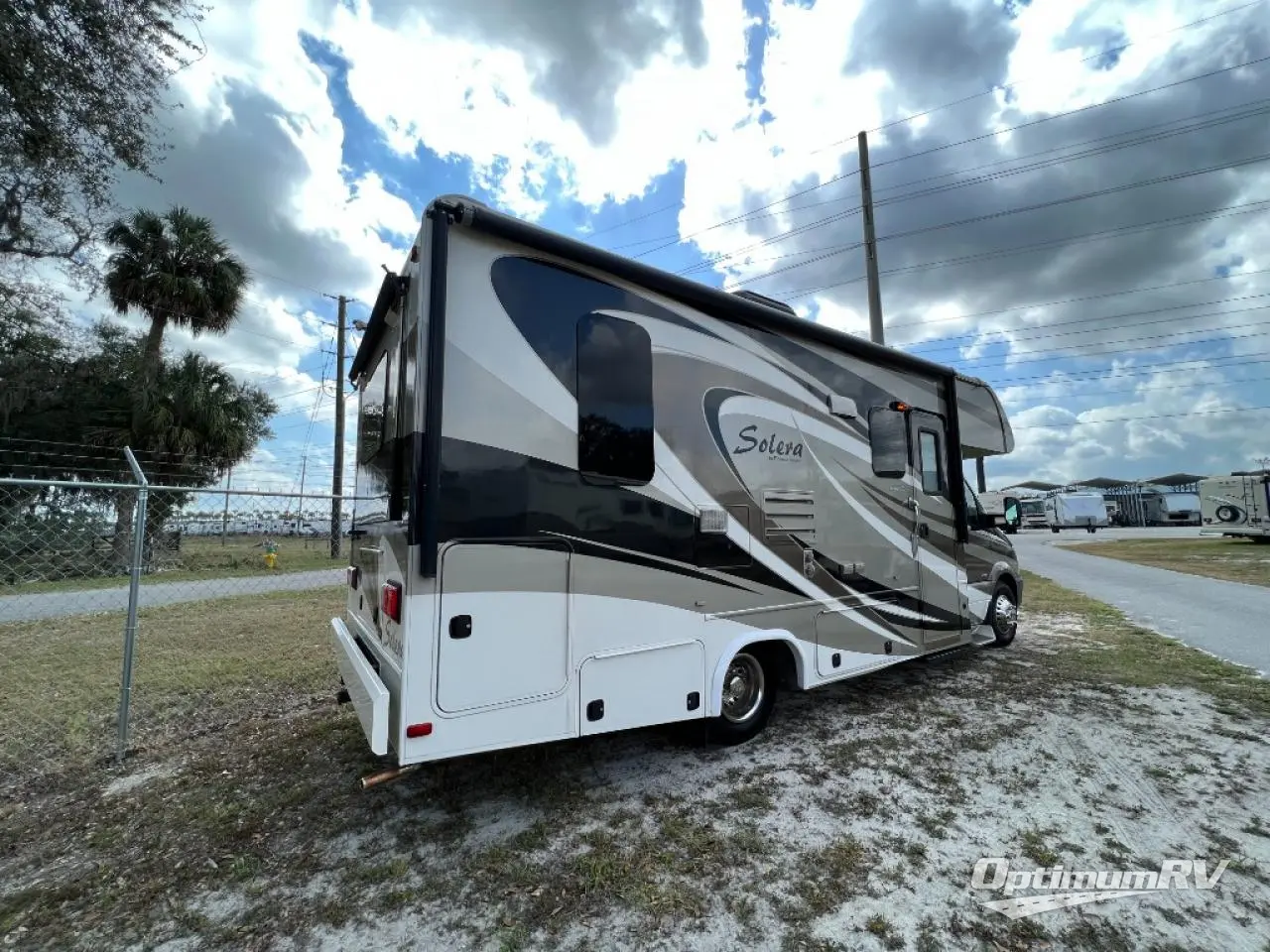 2015 Forest River Solera 24R Photo 6