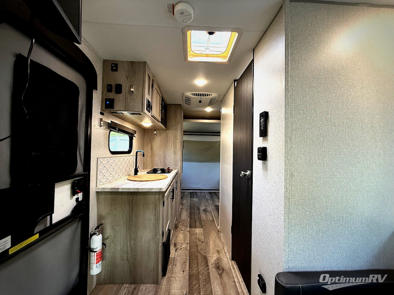 2022 KZ Escape E18 HATCH Photo 5