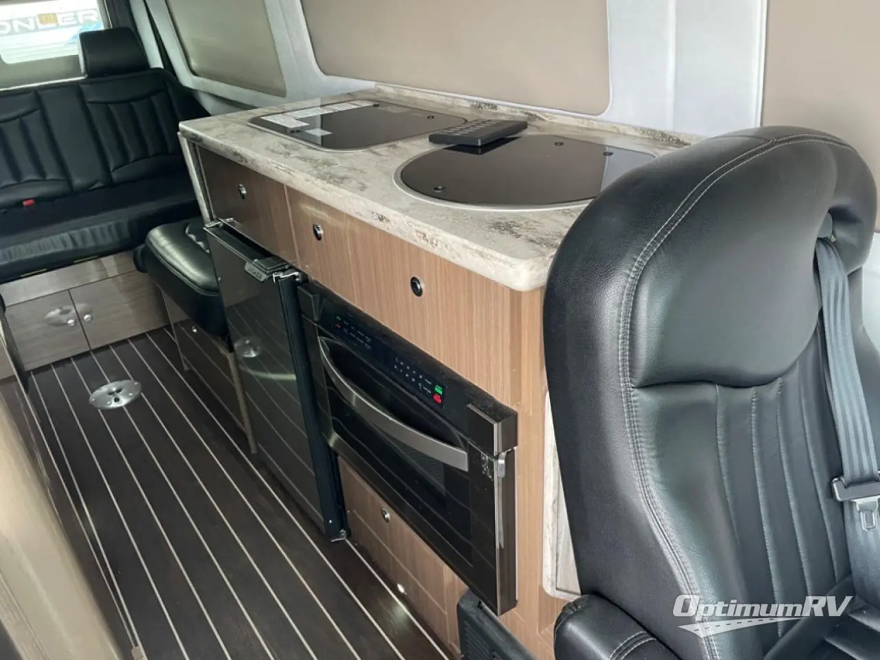 2017 Airstream Interstate Lounge EXT Lounge EXT Photo 11