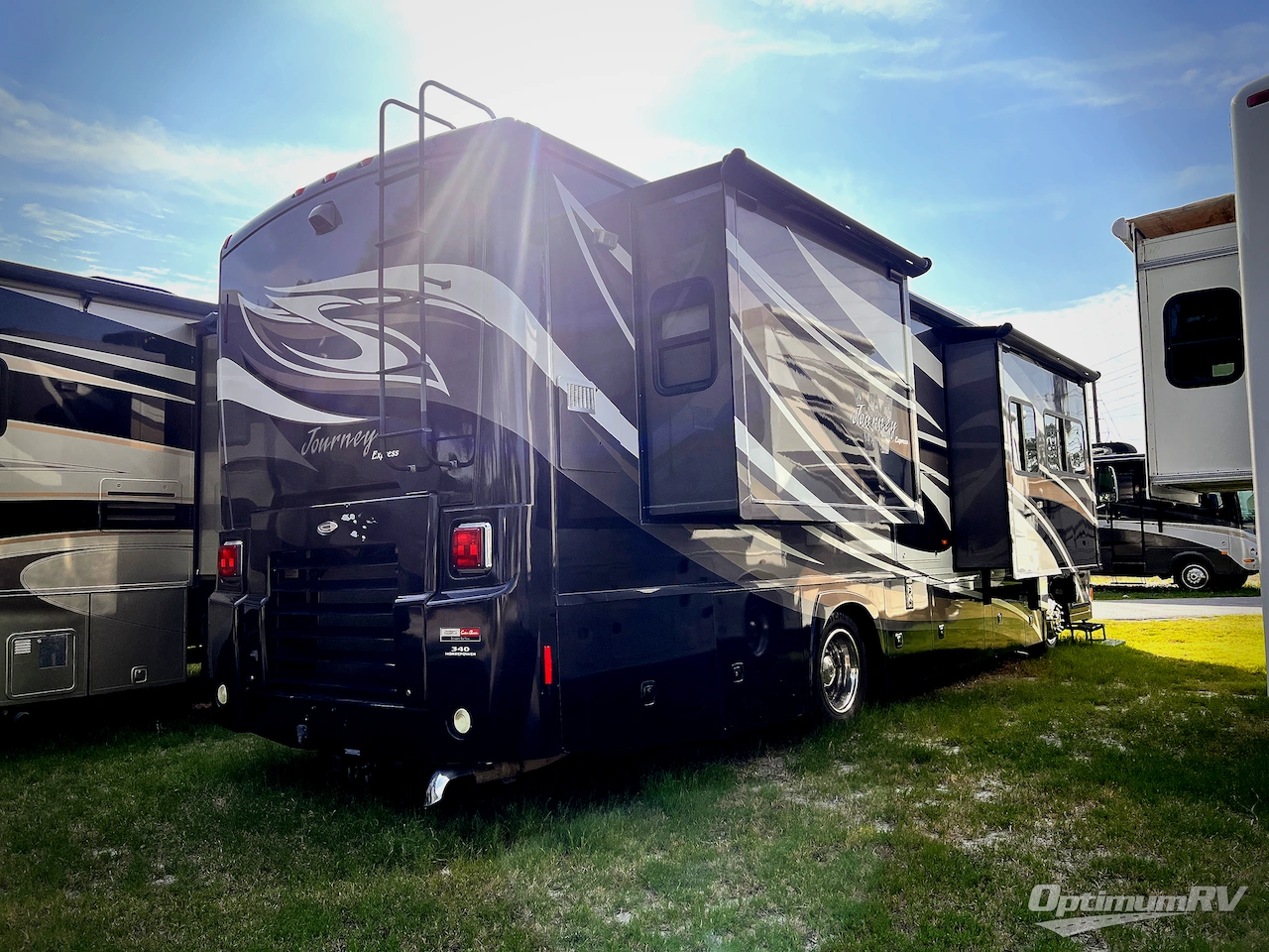 2011 Winnebago Journey Express 34Y Photo 3