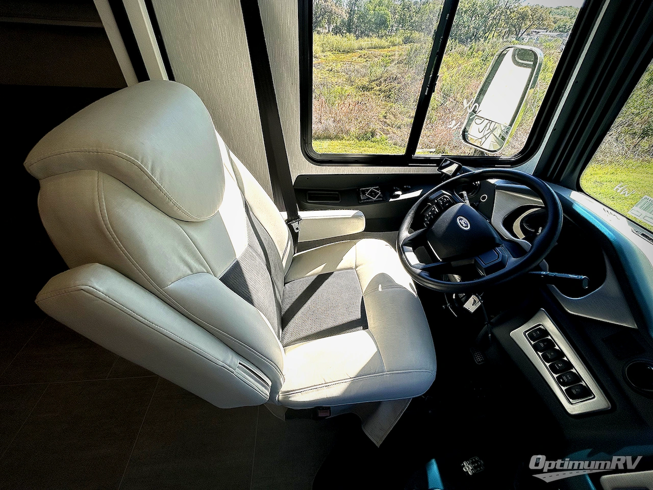 2023 Coachmen Encore 355DS Photo 3