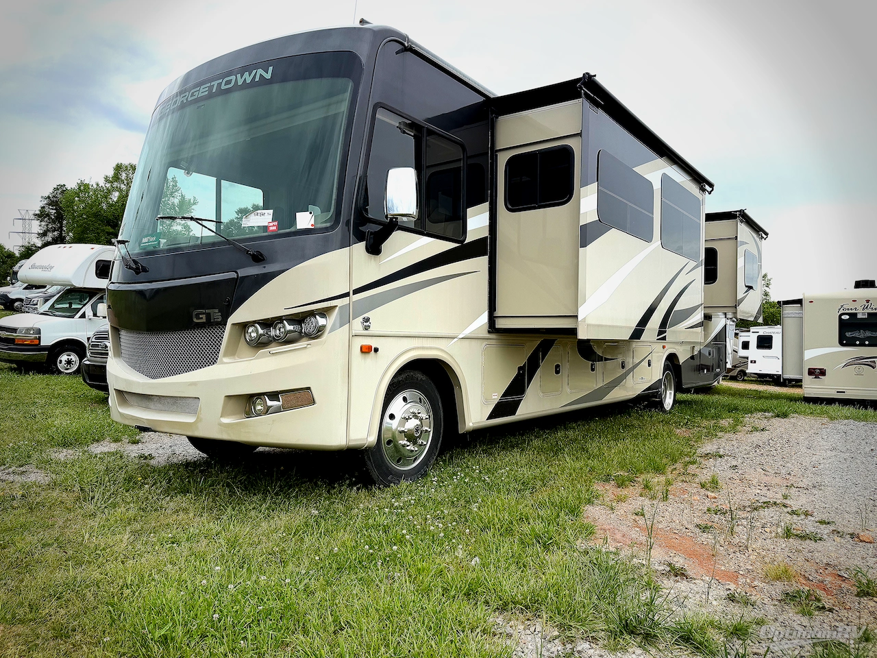 2020 Forest River Georgetown 5 Series 36B5 Photo 2