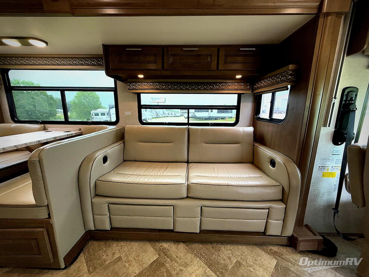 2020 Forest River Georgetown 5 Series 36B5 Photo 5