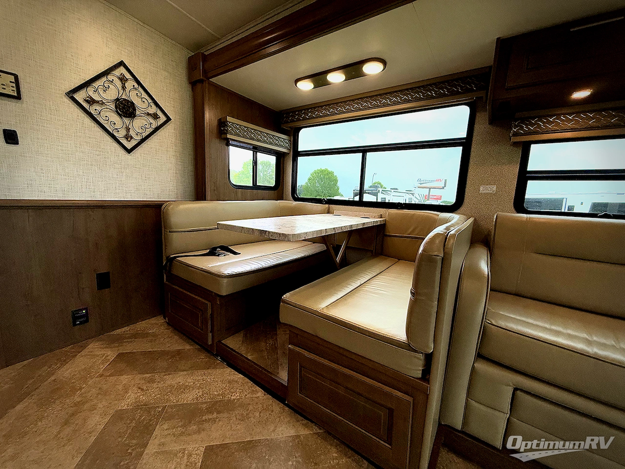 2020 Forest River Georgetown 5 Series 36B5 Photo 6