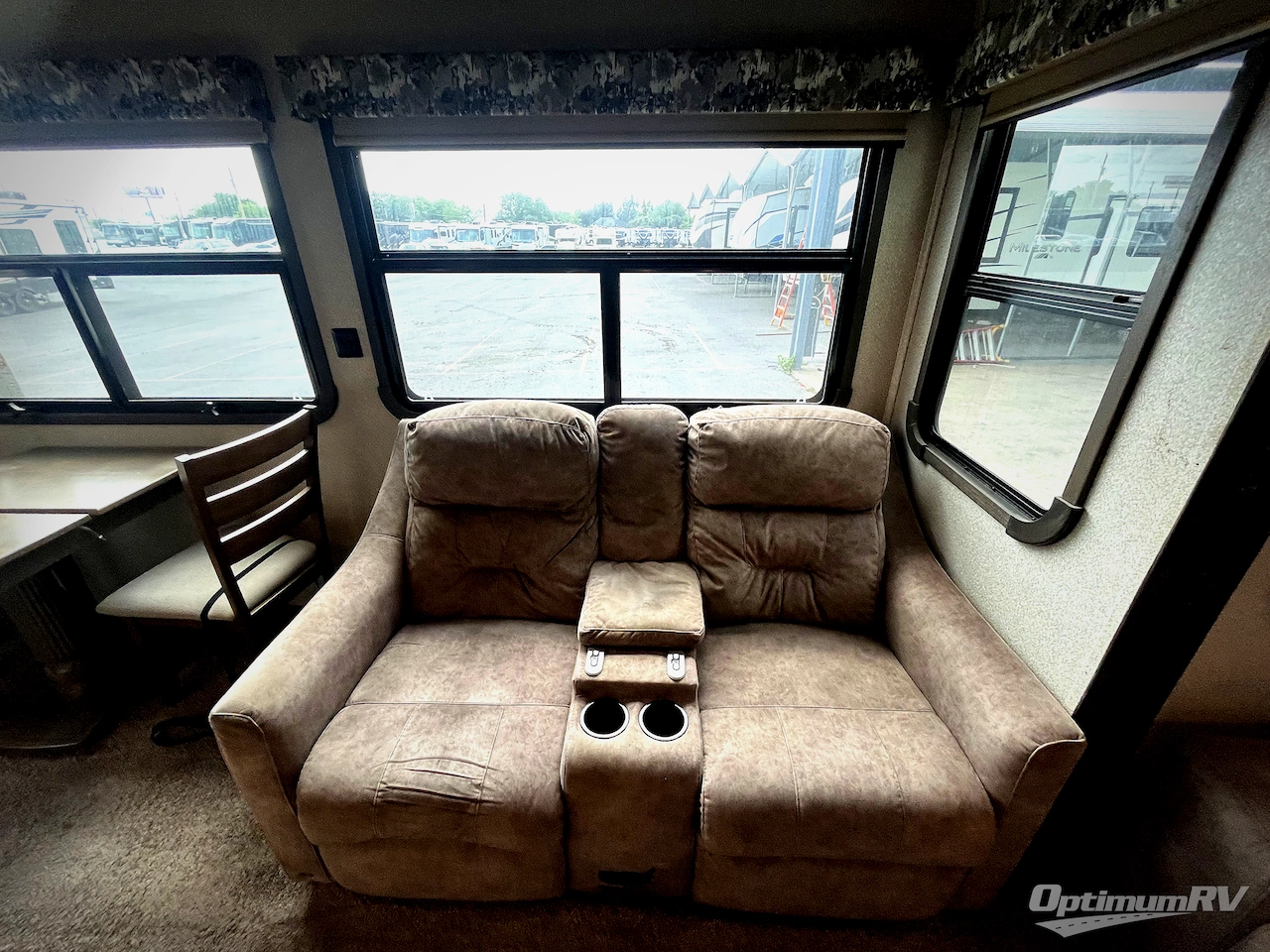 2019 Forest River Cedar Creek Hathaway Edition 38FBD Photo 13