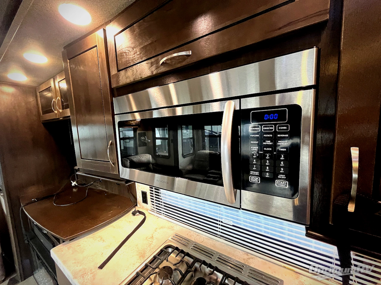 2019 Forest River Cedar Creek Hathaway Edition 38FBD Photo 16
