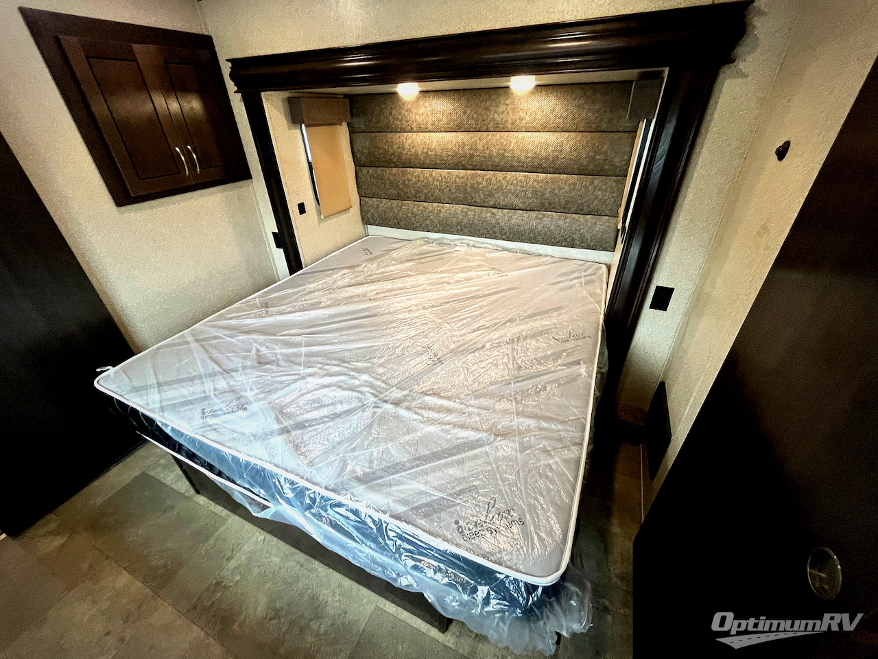 2019 Forest River Cedar Creek Hathaway Edition 38FBD Photo 24