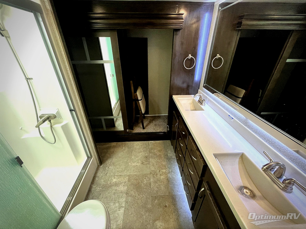 2019 Forest River Cedar Creek Hathaway Edition 38FBD Photo 25