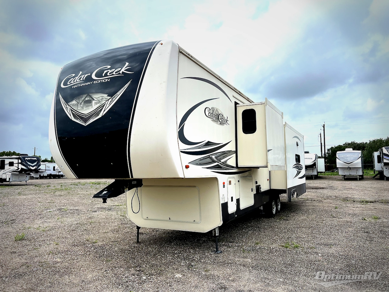 2019 Forest River Cedar Creek Hathaway Edition 38FBD Photo 3