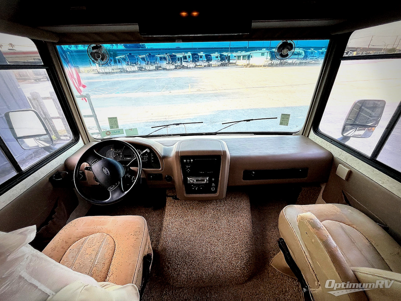 2014 Forest River Georgetown 328TSF Photo 6