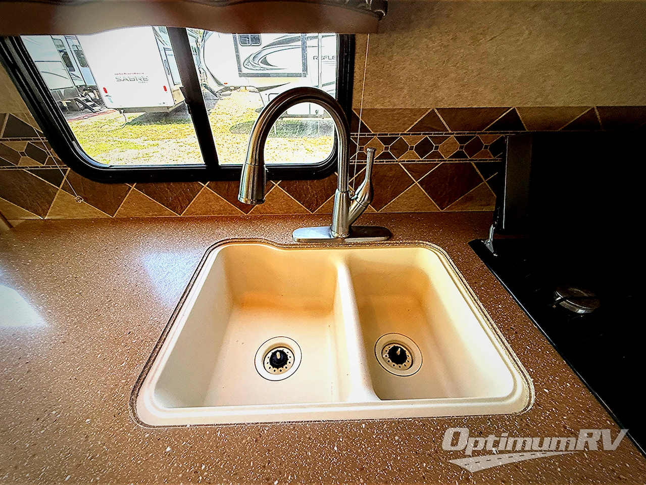 2014 Thor Windsport 34E Photo 12