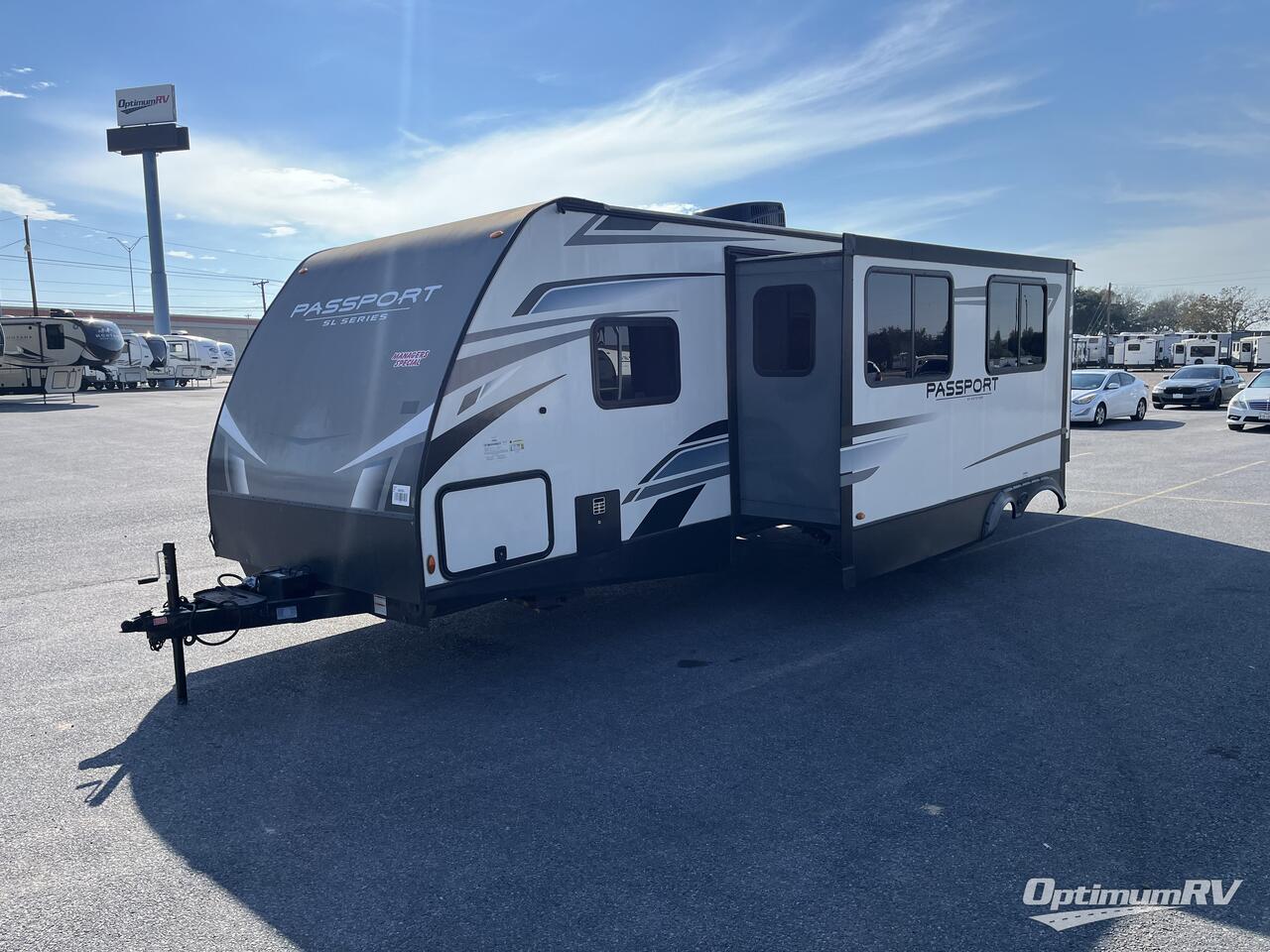 2022 Keystone Passport SL 282QB Photo 2