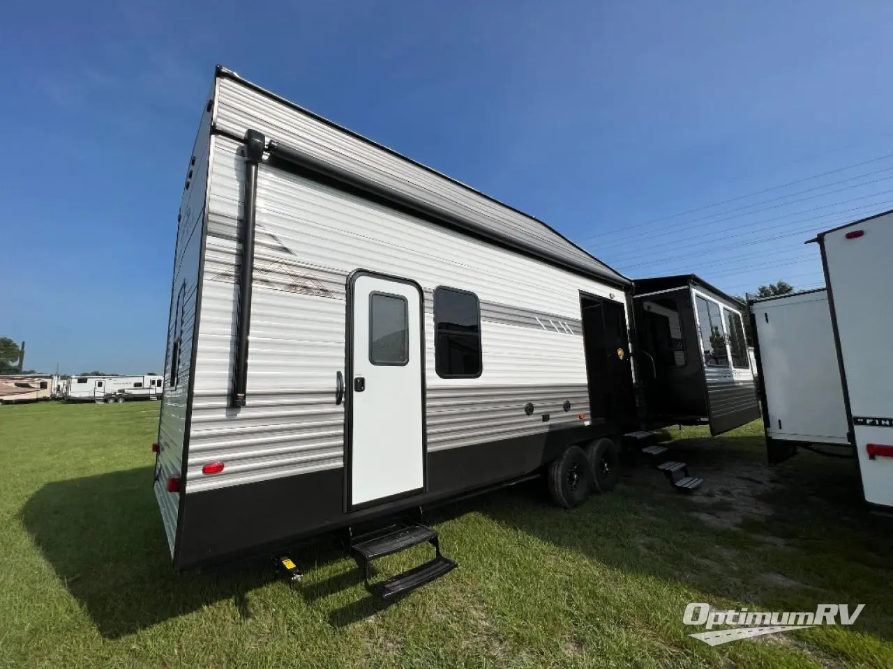 2024 Dutchmen Aspen Trail 390LOFT Photo 6