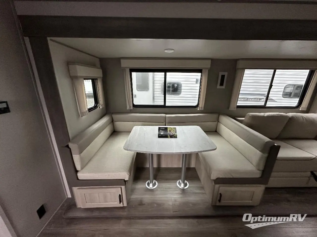 SOLD! New 2024 Coachmen Catalina Legacy Edition 263BHSCK Travel