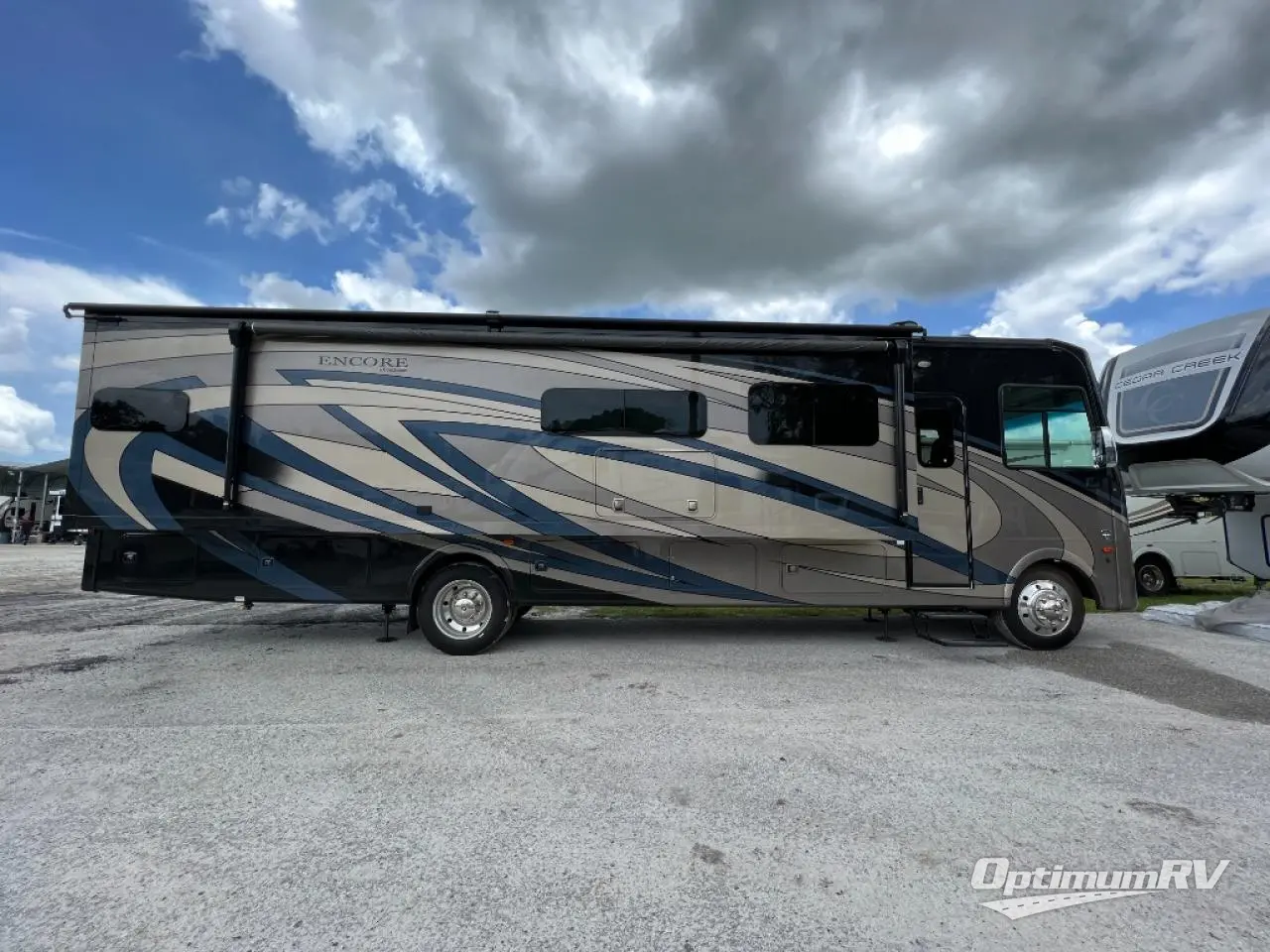 2023 Coachmen Encore 355DS Photo 8