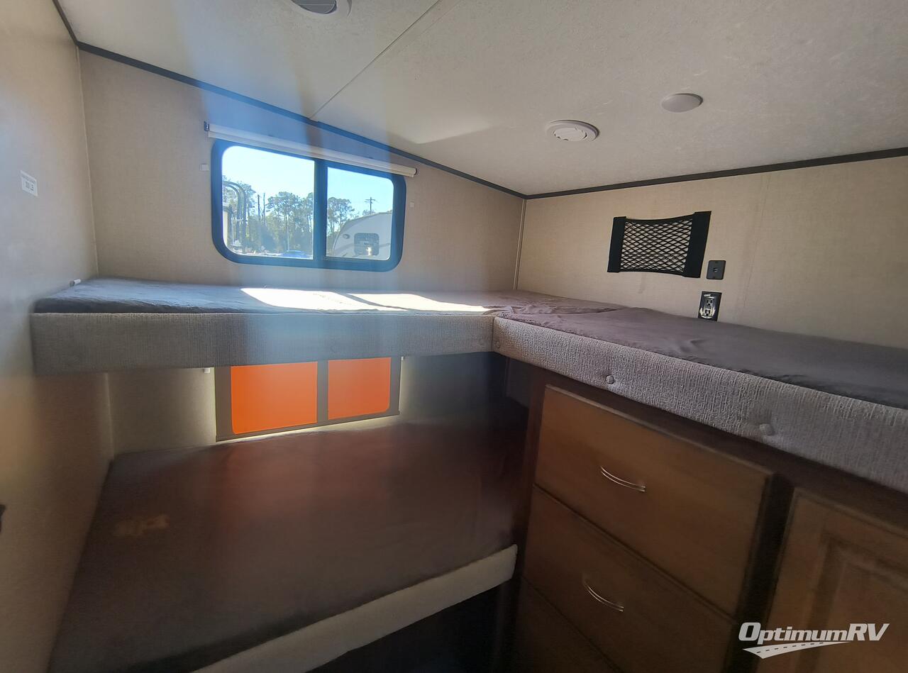 2021 Coachmen Chaparral Lite 274BH Photo 7