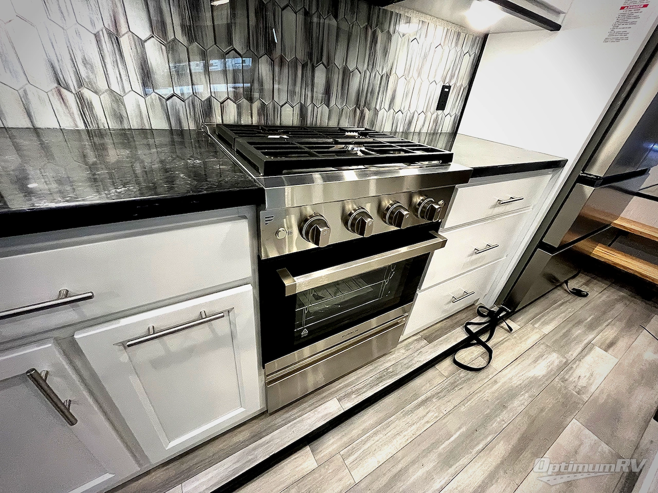 2024 Forest River Cedar Creek 380RL Photo 15