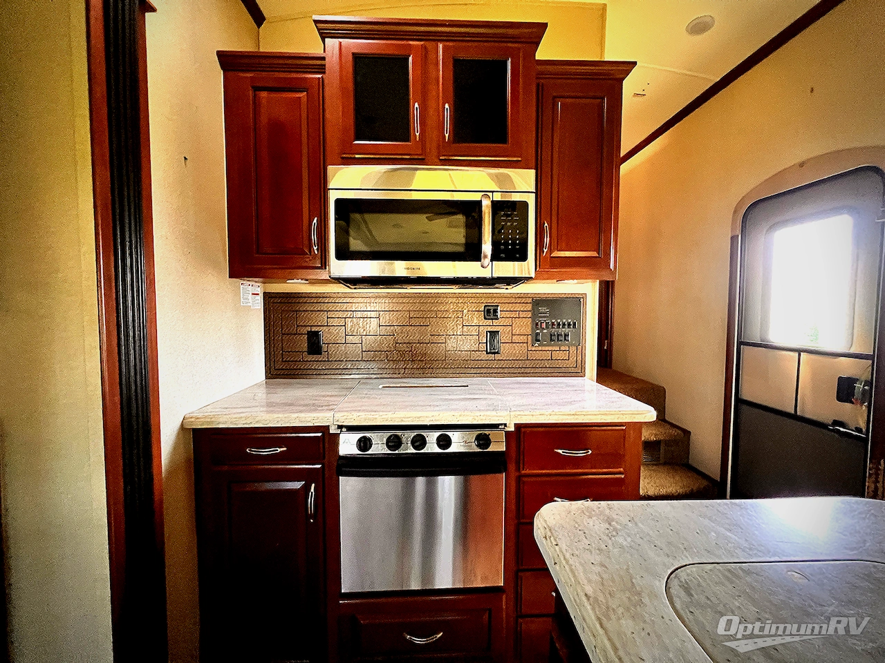 2015 EverGreen RV Bay Hill 295RL Photo 12