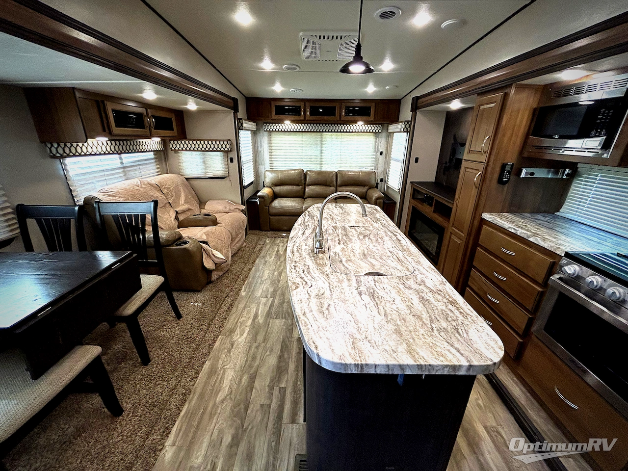 2019 Coachmen Chaparral Lite 30RLS Photo 4