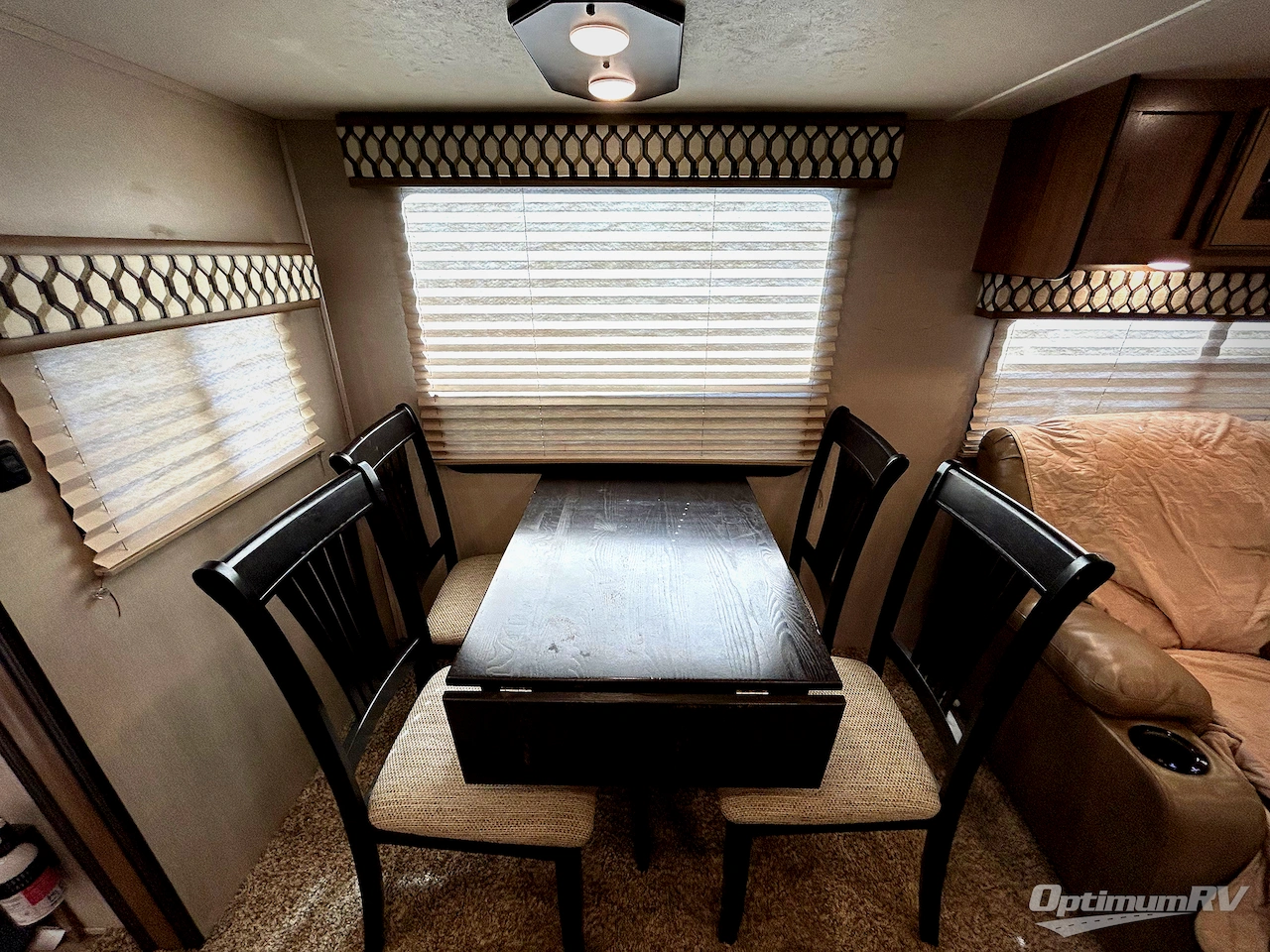 2019 Coachmen Chaparral Lite 30RLS Photo 13