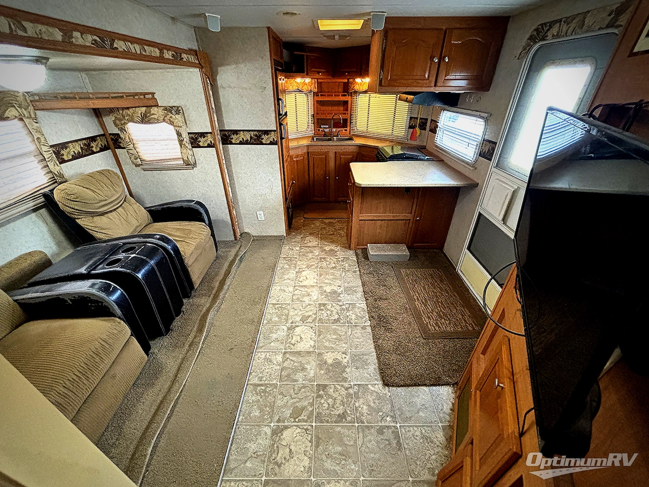 2009 Forest River Rockwood Wind Jammer 2808W Photo 5