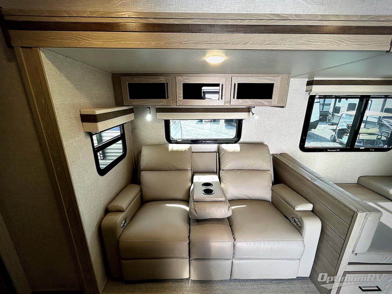 2023 Forest River Rockwood Ultra Lite 2608BS Photo 11