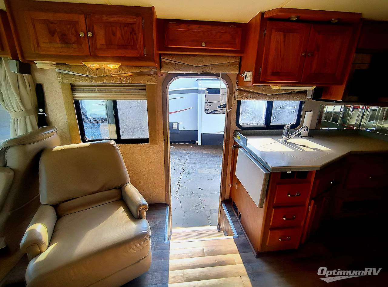 2005 Tiffin Allegro Bay 38DB Photo 6