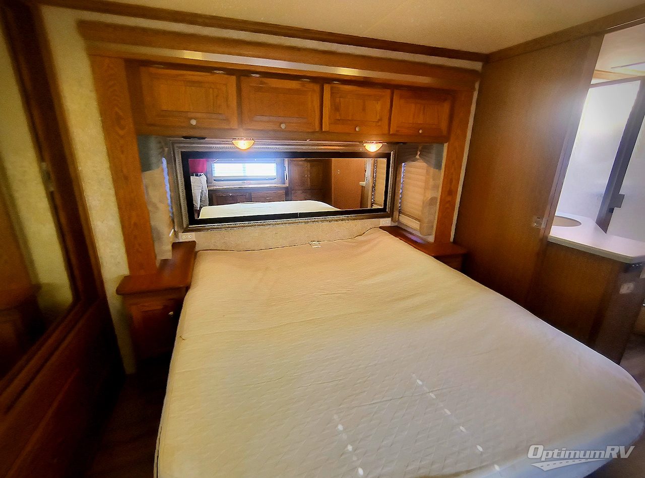 2005 Tiffin Allegro Bay 38DB Photo 12