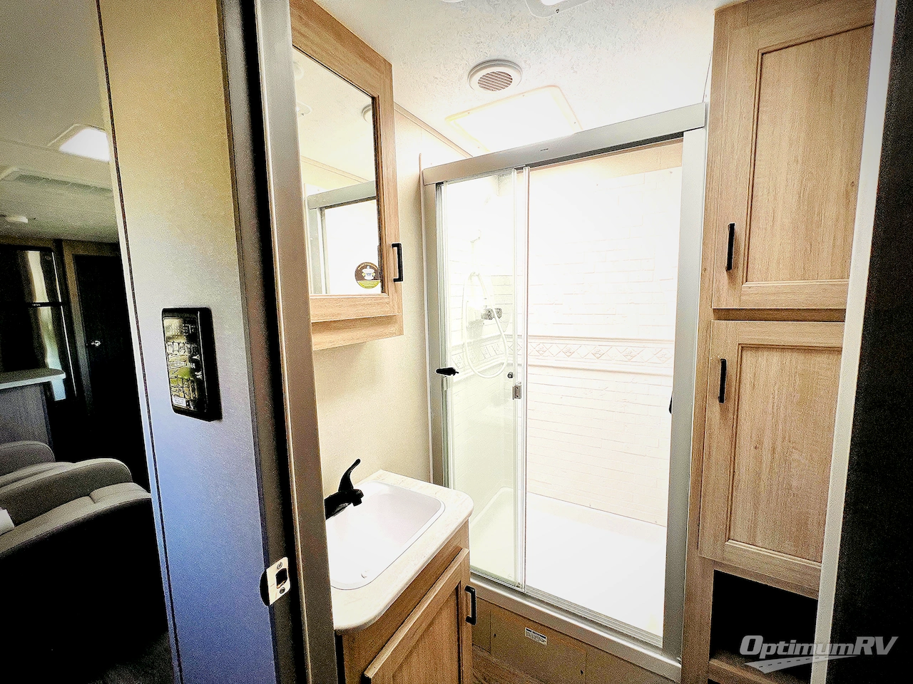 2024 Coachmen Catalina Legacy Edition 303RKDS Photo 21