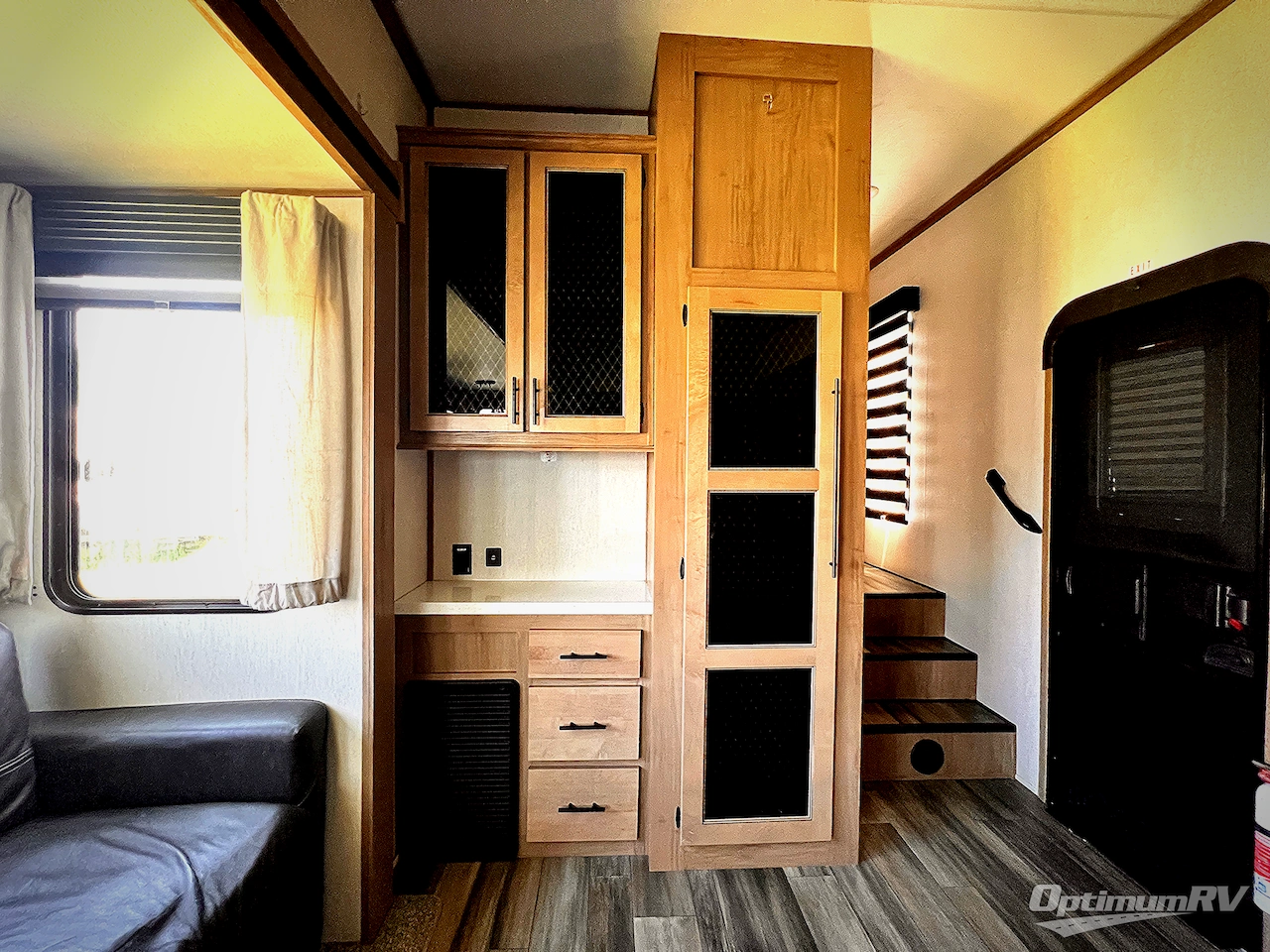 2023 Forest River Sabre 38DBQ Photo 7