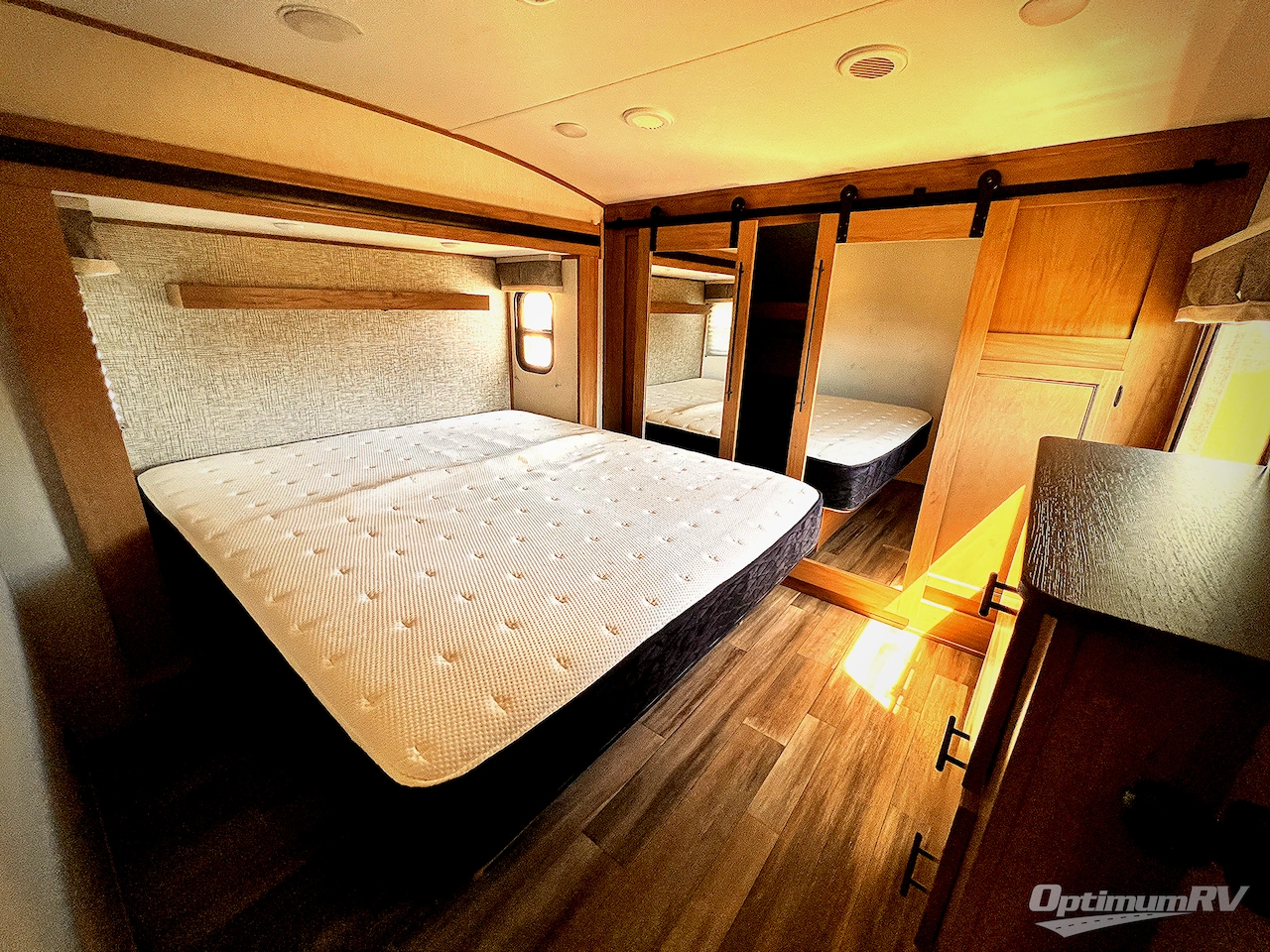 2023 Forest River Sabre 38DBQ Photo 21
