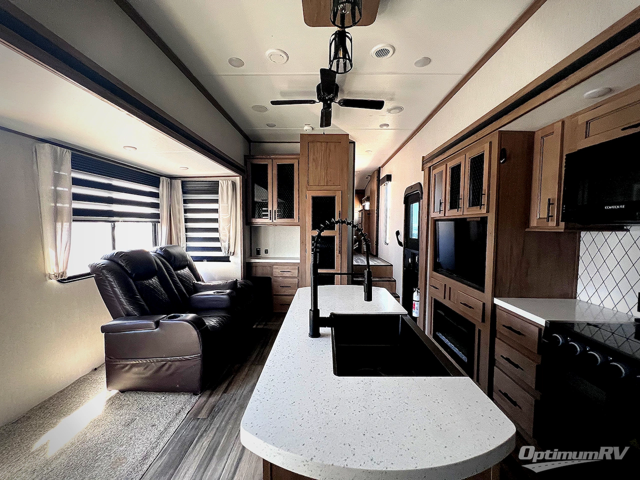 2023 Forest River Sabre 38DBQ Photo 5