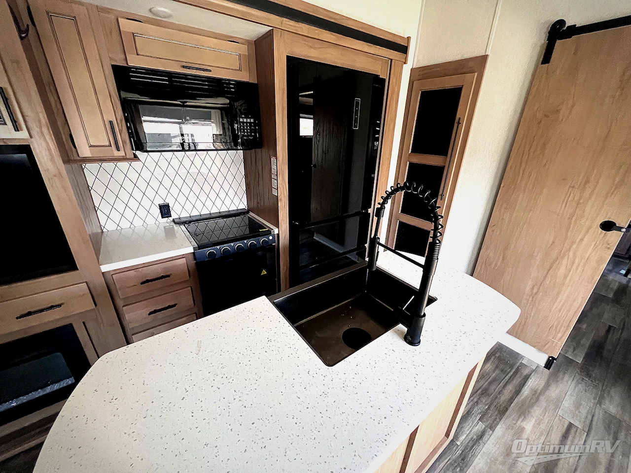 2023 Forest River Sabre 38DBQ Photo 6
