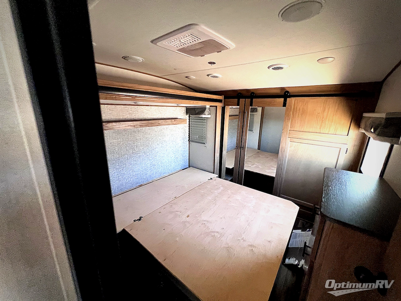 2023 Forest River Sabre 38DBQ Photo 22