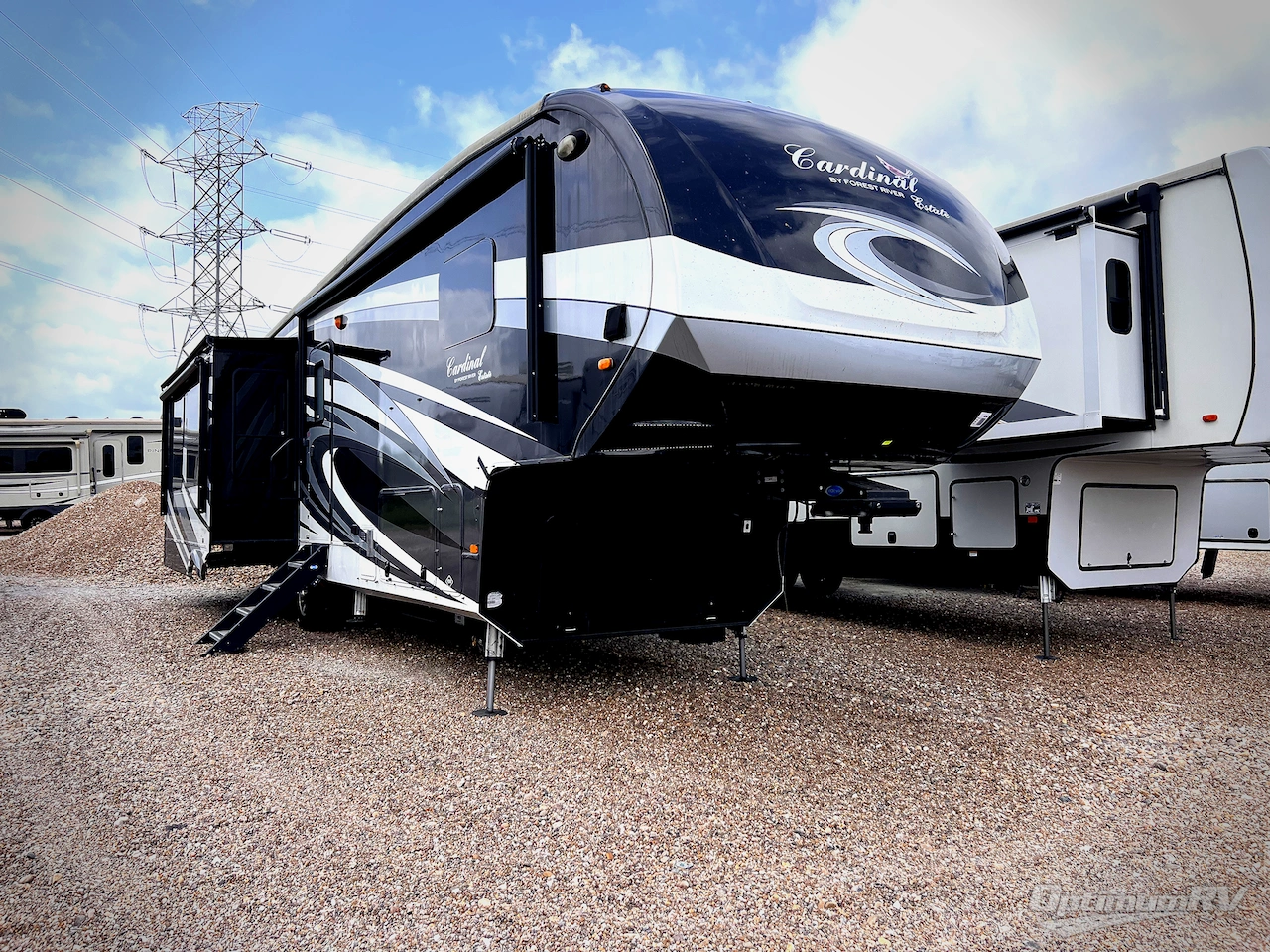 2017 Forest River Cardinal 3850RL Photo 1