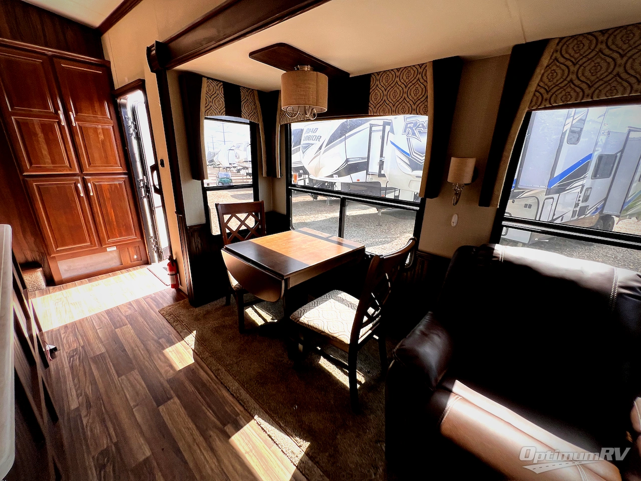 2017 Forest River Cardinal 3850RL Photo 12