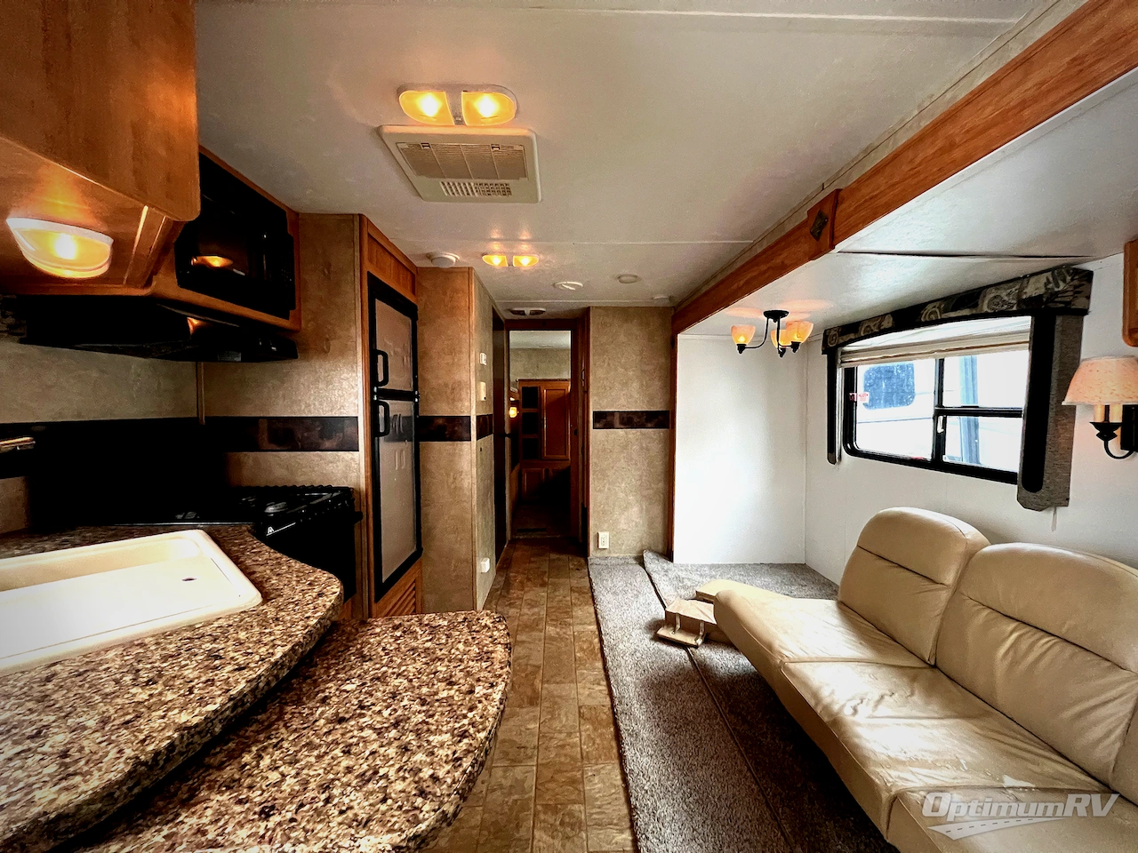 2009 Keystone Sprinter 264BHS Photo 3
