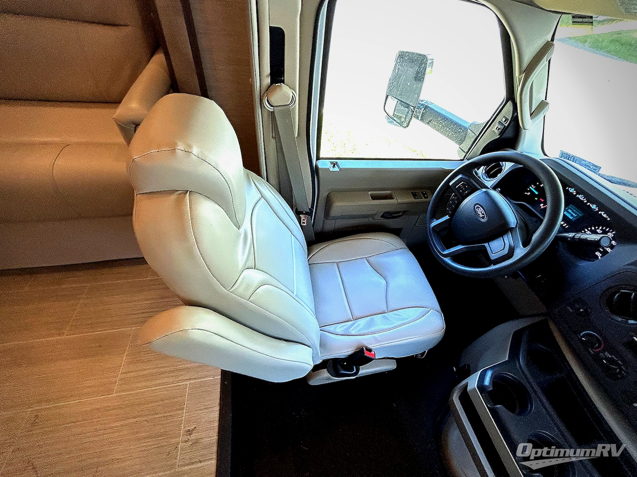 2023 Entegra Esteem 29V Photo 3