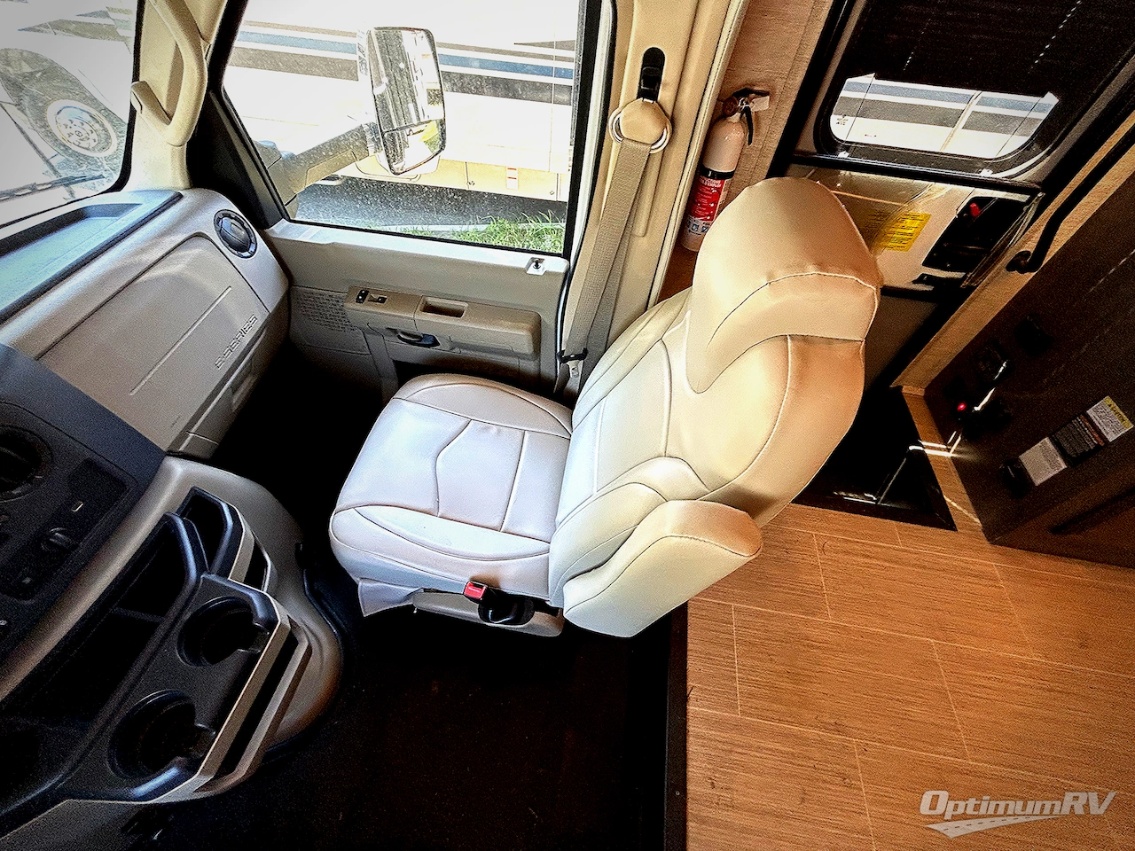 2023 Entegra Esteem 29V Photo 4