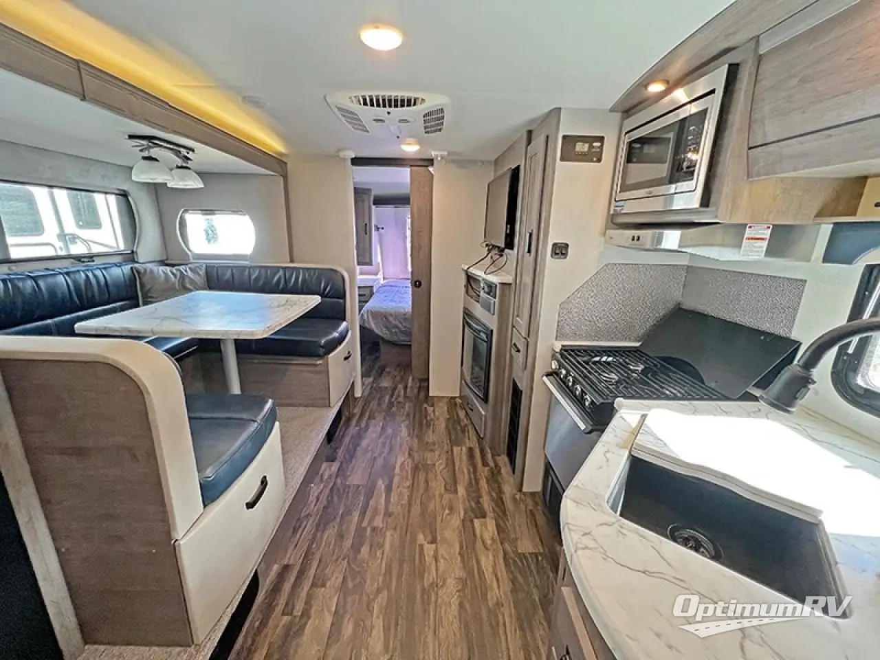 2020 Lance Lance Travel Trailers 2445 Photo 4