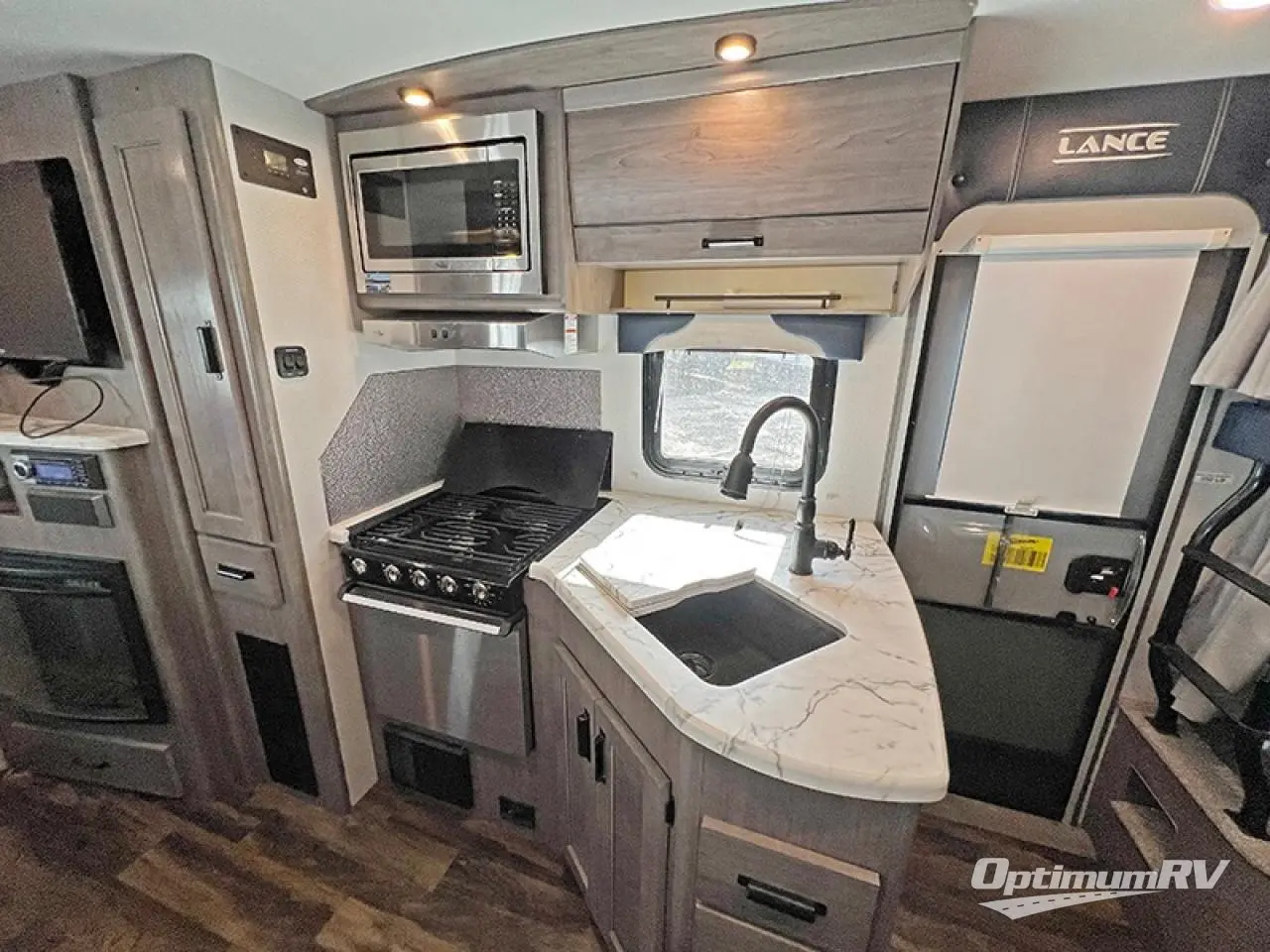 2020 Lance Lance Travel Trailers 2445 Photo 7