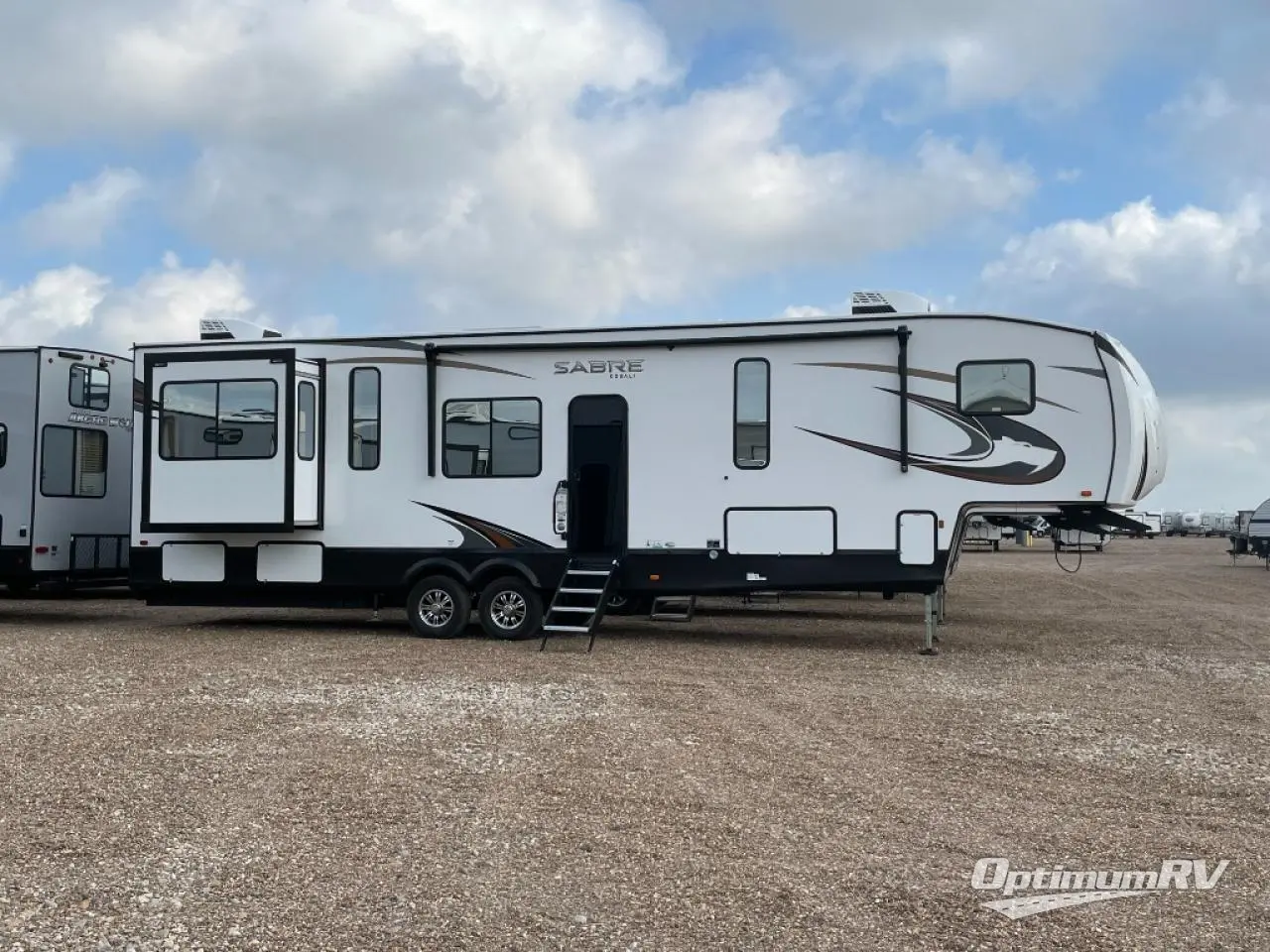 2023 Forest River Sabre 350RL Photo 2