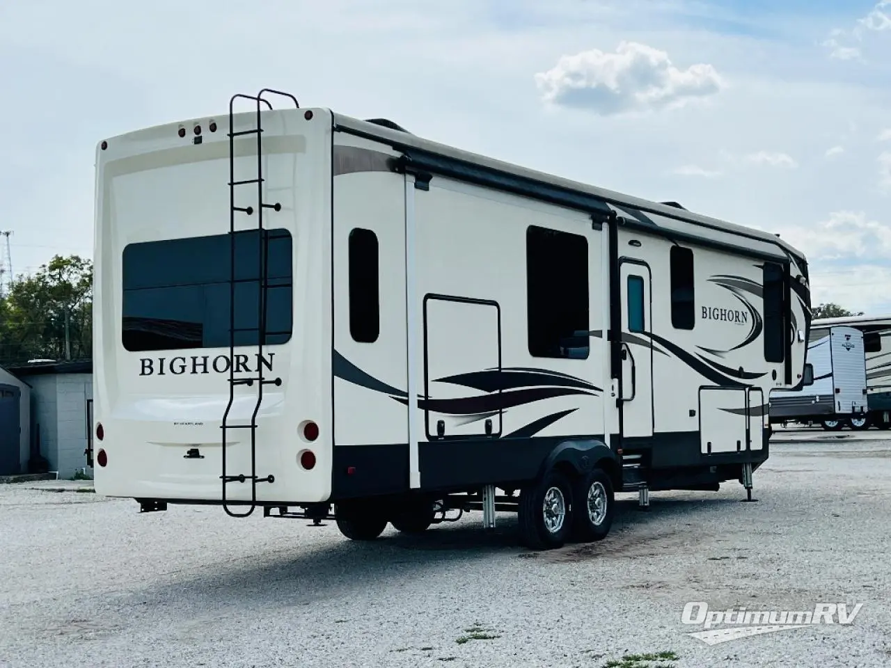 2019 Heartland Bighorn 3500SE Photo 2