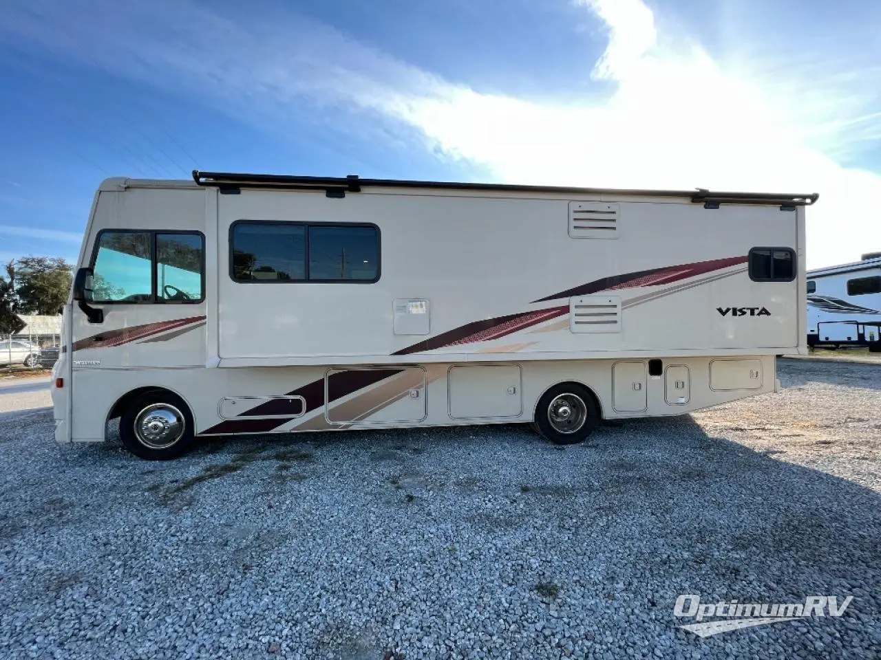 2019 Winnebago Vista 29VE Photo 4