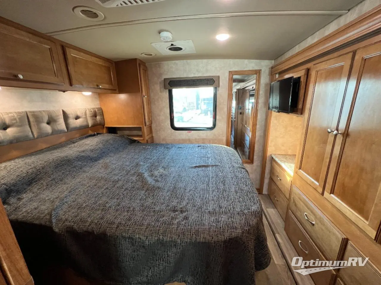 2019 Winnebago Vista 29VE Photo 15