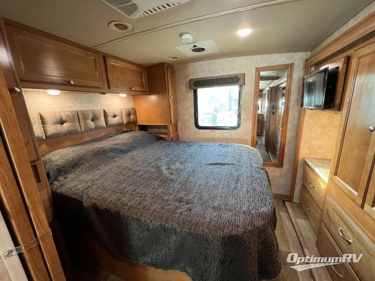 2019 Winnebago Vista 29VE Photo 16