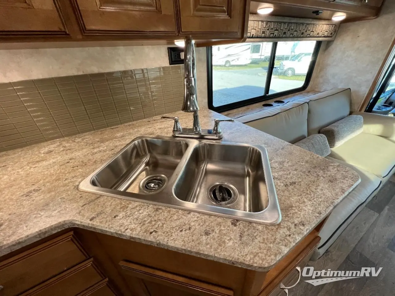 2019 Winnebago Vista 29VE Photo 30