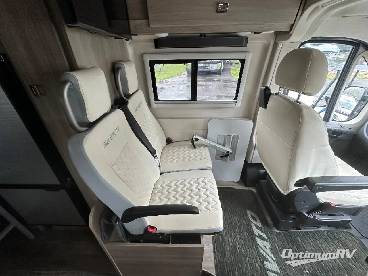 2021 Winnebago Travato 59GL Photo 7