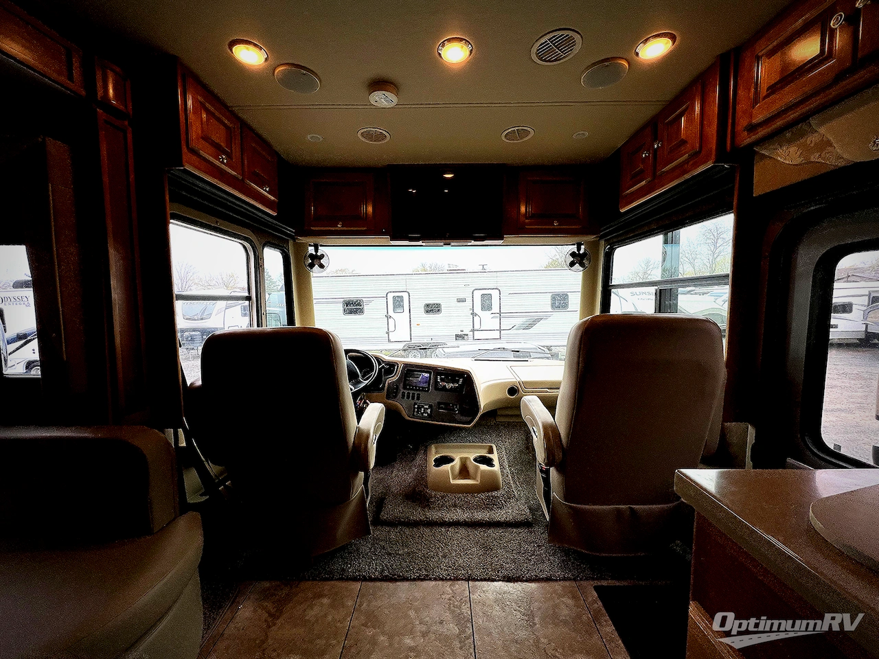 2015 Tiffin Allegro 36 LA Photo 6